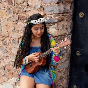 Meet your Posher, Adry